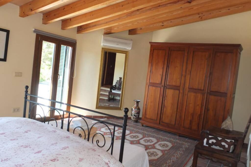 Villa Maria, Bonita Casa Con Jardin Y Piscina Privada En Andratx Exteriör bild